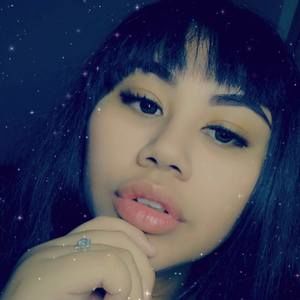 Meet your Posher, Ejanicole